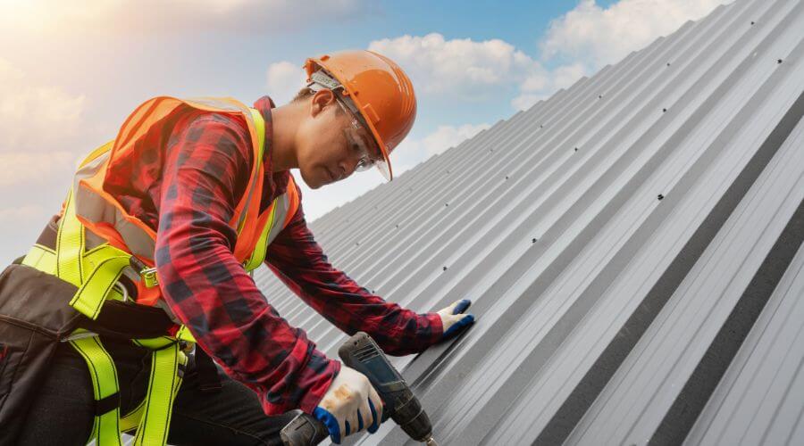 Professional Emergency Roof Repairs services in Kanawha Falls, WV